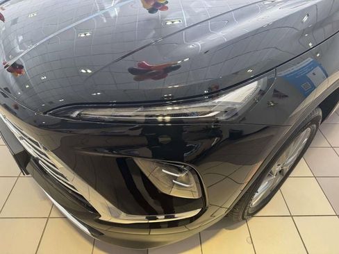 New 2026 Buick Enclave Avenir image 6