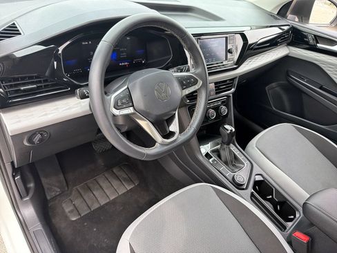 Certified 2023 Volkswagen Taos S AWD/4WD image 8