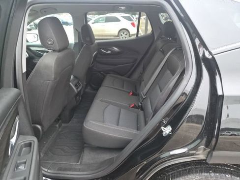 Used 2022 GMC Terrain SLE w/ Driver Convenience Package image 15