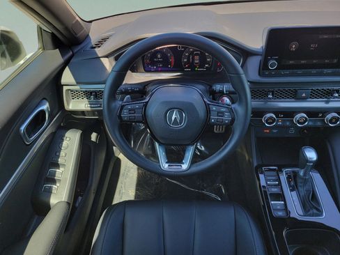 Used 2023 Acura Integra A-Spec image 9