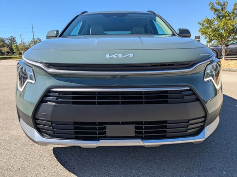 New 2026 Kia Niro EX image 10