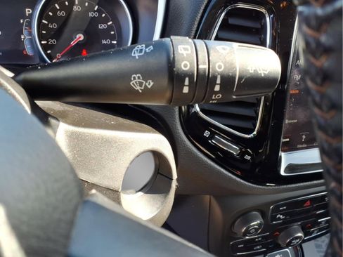 Used 2019 Jeep Compass Limited w/ Safety & Security Group image 20