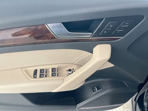 Used 2018 Audi Q5 2.0T Premium Plus w/ Premium Plus Package image 13