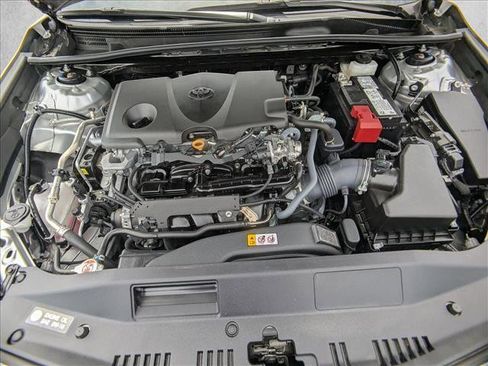 Used 2024 Toyota Camry SE FWD image 20