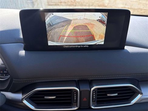 New 2025 MAZDA CX-5 AWD 2.5 S w/ Preferred Package image 22