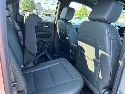 New 2026 GMC Canyon Elevation w/ Convenience Package image 17