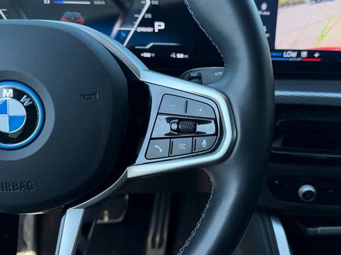 Used 2025 BMW i4 M50 AWD/4WD image 25