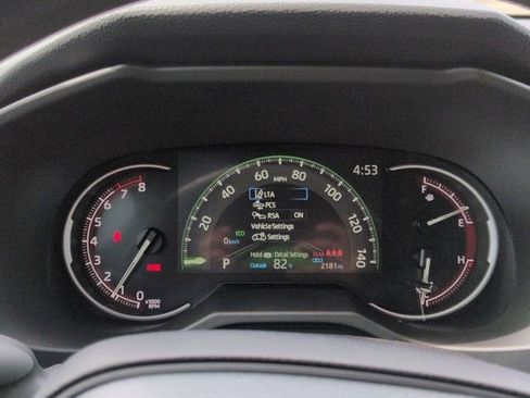 Certified 2025 Toyota RAV4 LE FWD image 10