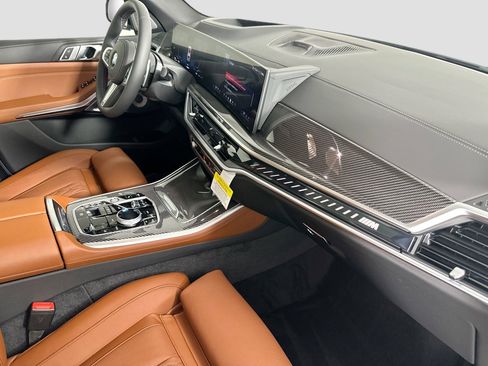 New 2026 BMW X5 M60i image 30