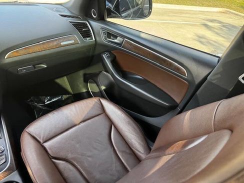 Used 2016 Audi Q5 2.0T Premium Plus image 24