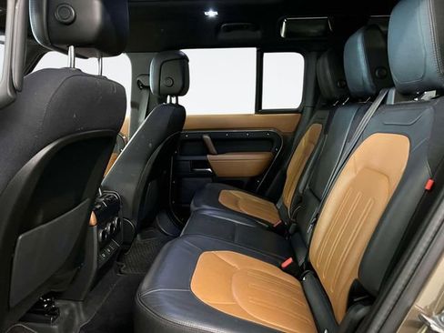 Used 2023 Land Rover Defender 110 X image 12