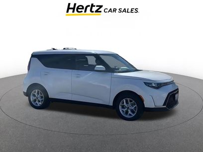 Used 2025 Kia Soul LX w/ LX Technology Package