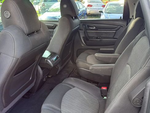 Used 2016 Chevrolet Traverse LT FWD image 13
