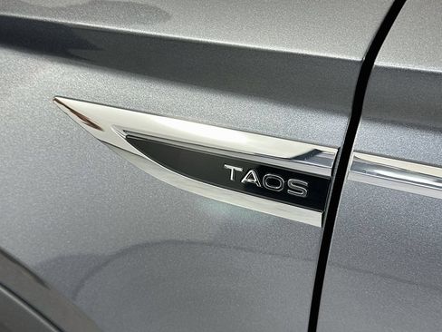 Used 2024 Volkswagen Taos S FWD image 28