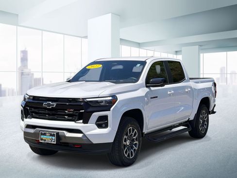 Used 2023 Chevrolet Colorado Z71 w/ Z71 Convenience Package 2 AWD/4WD image 1