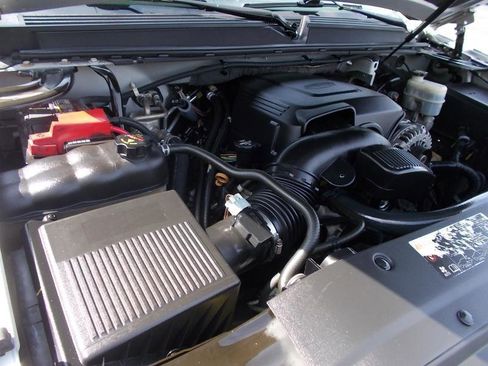 Used 2012 GMC Yukon XL SLT w/ SLT-2 Equipment Package image 19