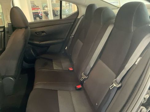 Used 2025 Nissan Sentra SV w/ All-Weather Package FWD image 12