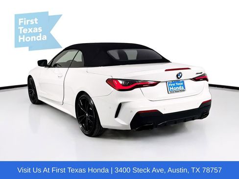 Used 2024 BMW M440i Convertible w/ Premium Package image 6