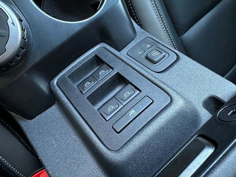 Used 2025 Ford Bronco Outer Banks image 44