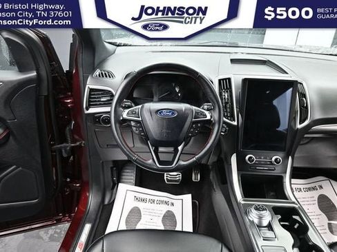 Certified 2024 Ford Edge ST-Line AWD/4WD image 17