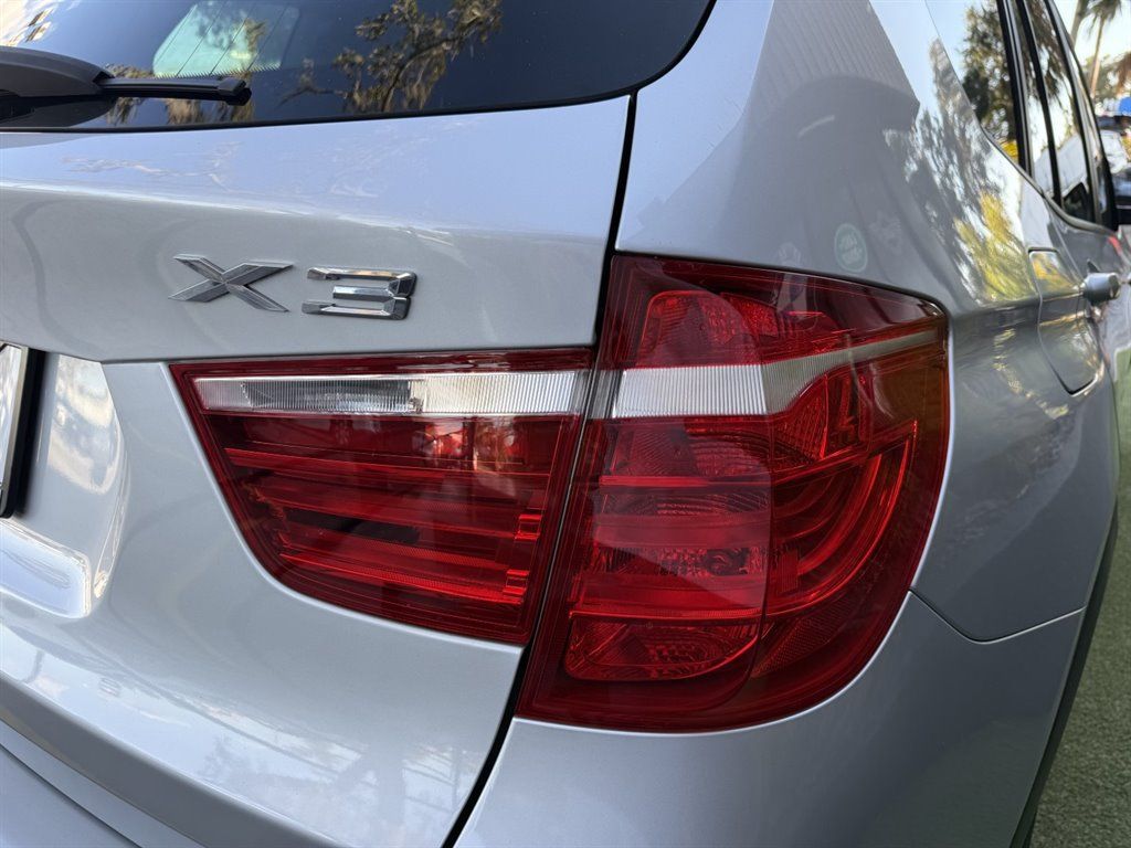 Used 2017 BMW X3 xDrive35i AWD/4WD image 12