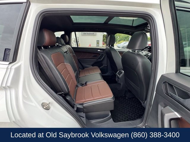 Used 2022 Volkswagen Tiguan SEL R-Line AWD/4WD image 22