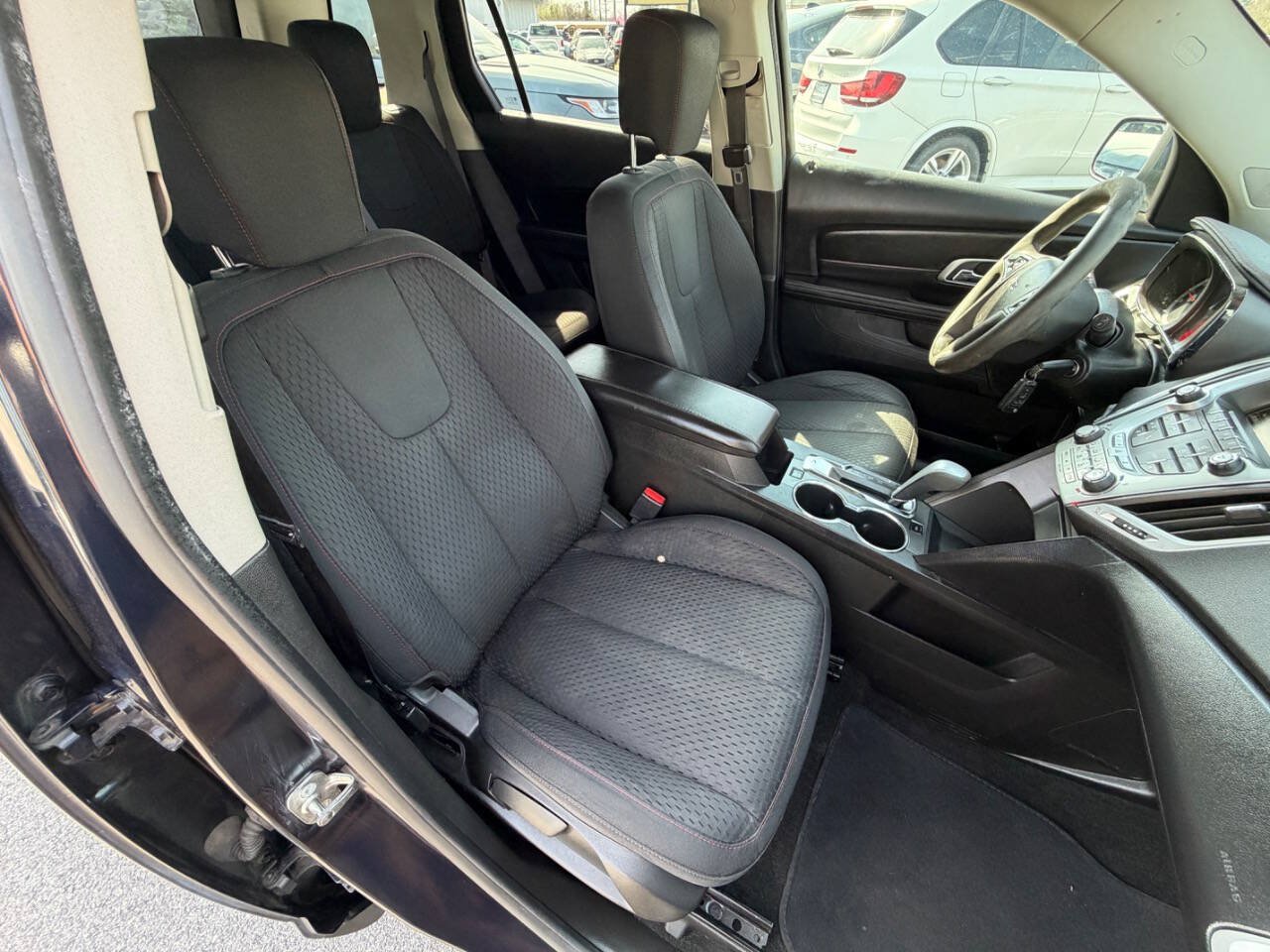 Used 2015 GMC Terrain SLE FWD image 30