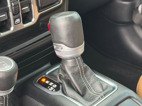 Used 2021 Jeep Gladiator Overland w/ Popular Equipment Package image 26