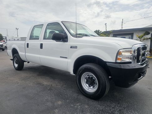 Used 2002 Ford F250 XL AWD/4WD image 3