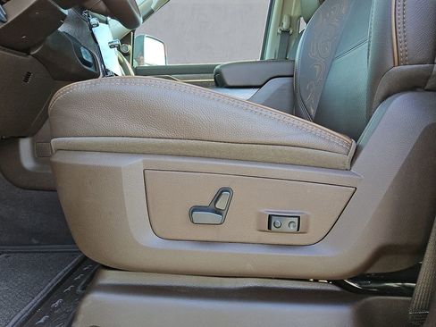 New 2026 RAM 3500 Longhorn image 16