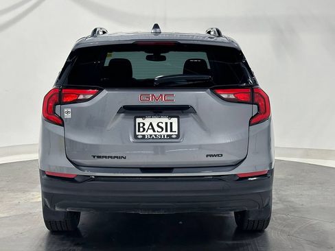 Used 2019 GMC Terrain SLE w/ Driver Convenience Package AWD/4WD image 12