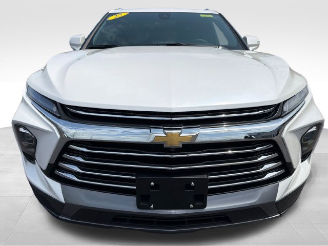 Certified 2025 Chevrolet Blazer Premier w/ Driver Confidence II Package AWD/4WD image 10