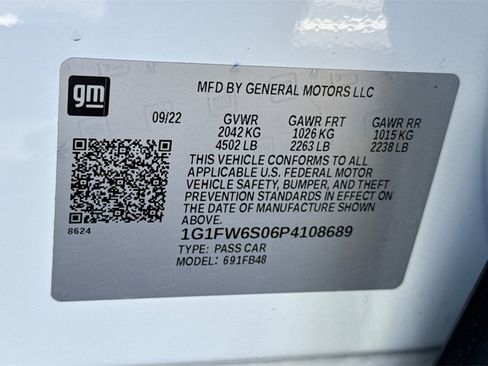 Used 2023 Chevrolet Bolt LT image 37