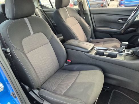 Used 2022 Nissan Sentra SV w/ Trunk Package FWD image 32
