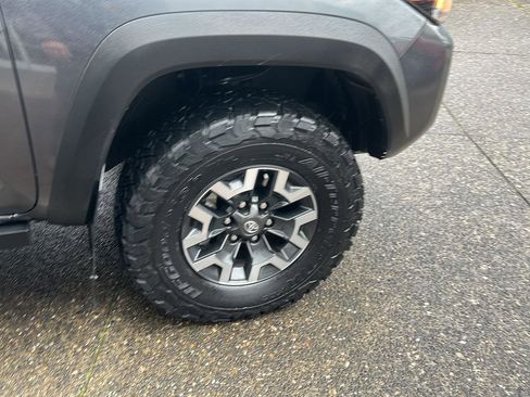 Certified 2023 Toyota Tacoma TRD Off-Road image 55