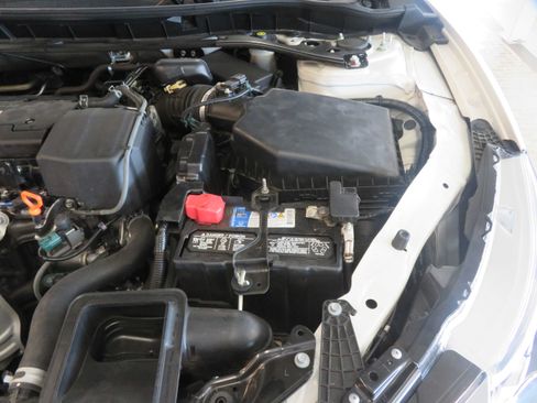 Used 2016 Honda Accord EX-L image 57