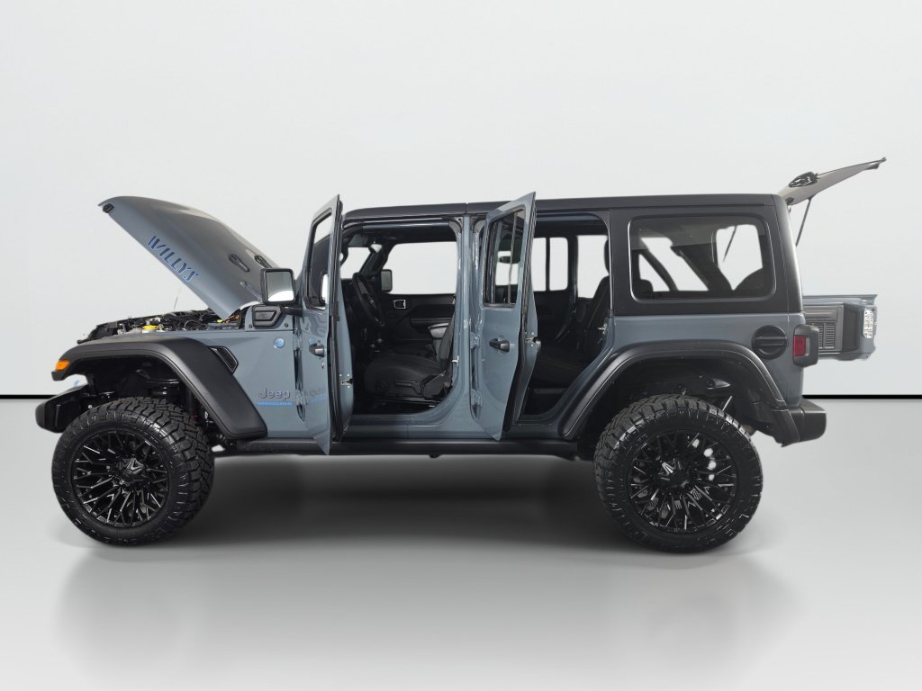 Used 2024 Jeep Wrangler Unlimited AWD/4WD image 10