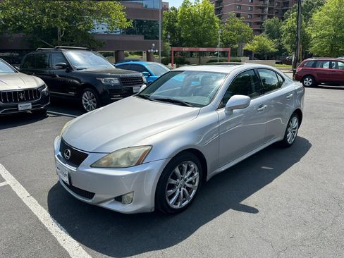 Used 2008 Lexus IS 250 AWD image 4