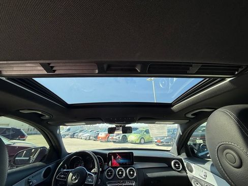 Used 2019 Mercedes-Benz C 300 Sedan image 18