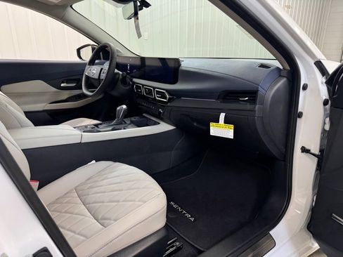 New 2026 Nissan Sentra SL w/ Floor Mat Package FWD image 25