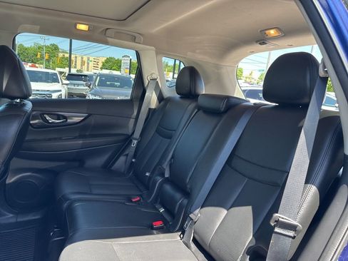 Used 2017 Nissan Rogue SL w/ SL Premium Package AWD/4WD image 25