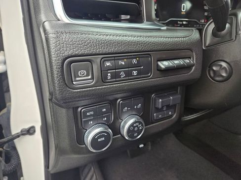 Used 2023 GMC Yukon XL Denali w/ Max Trailering Package AWD/4WD image 15