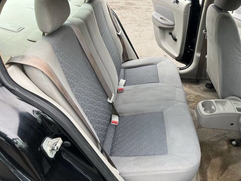 Used 2007 Chevrolet Cobalt LS FWD image 28