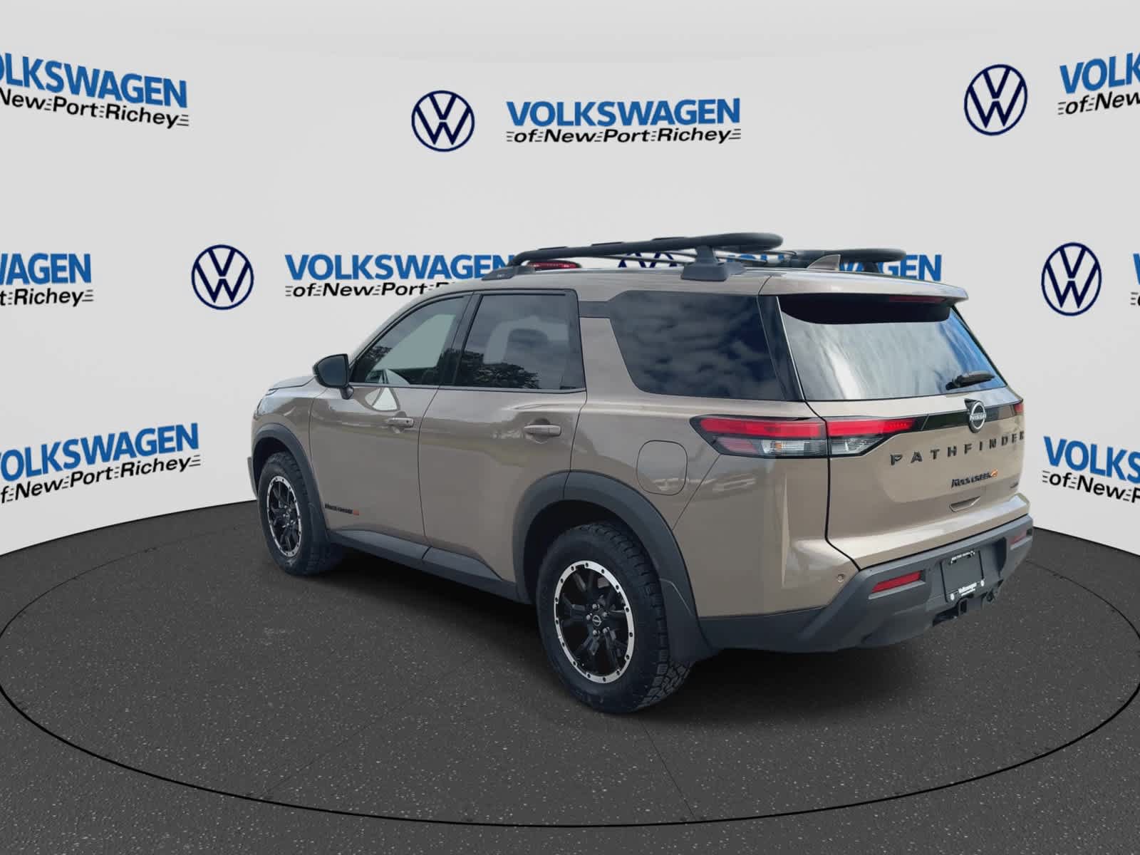 Used 2025 Nissan Pathfinder Rock Creek AWD/4WD image 6