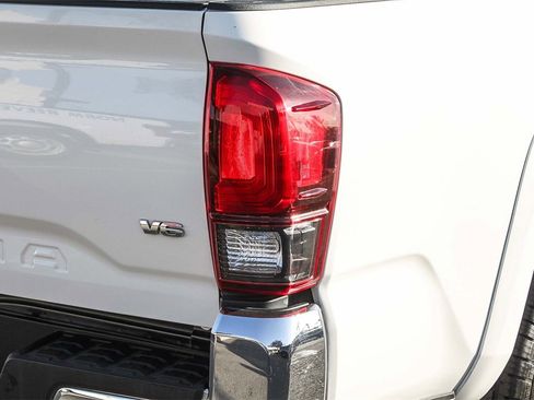 Used 2021 Toyota Tacoma SR5 image 11