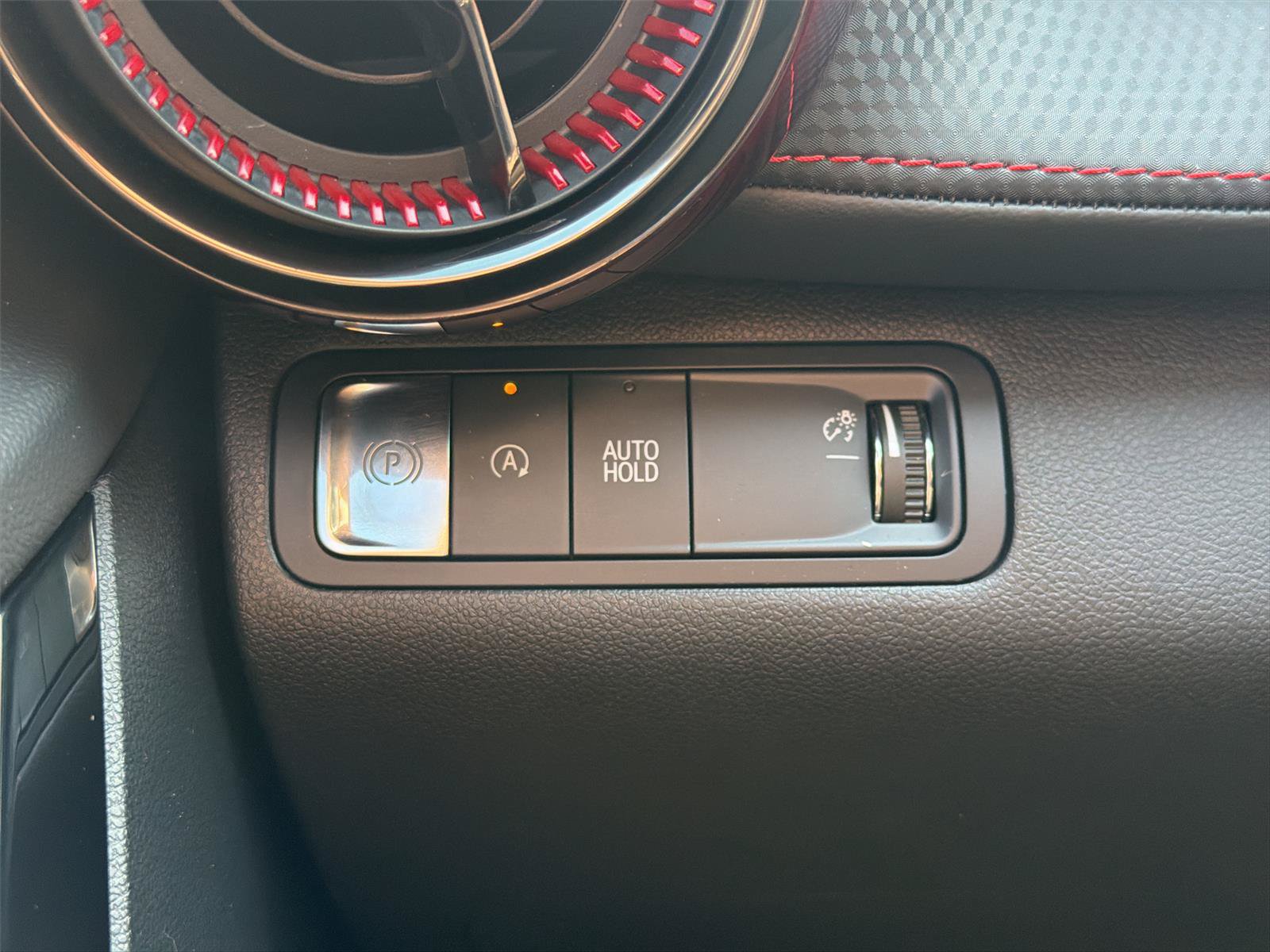 Used 2025 Chevrolet Equinox RS FWD image 14