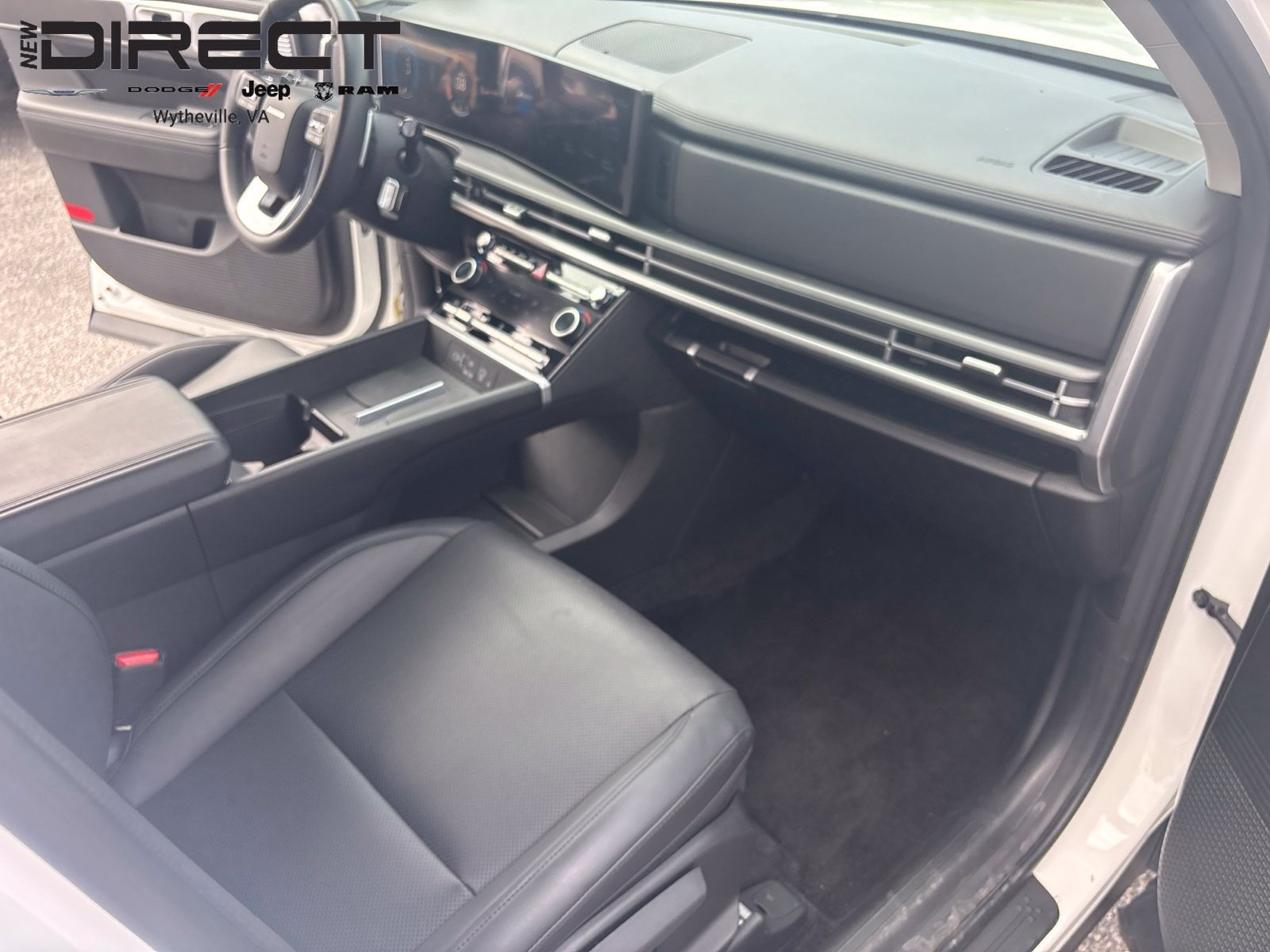 Used 2026 Hyundai Santa Fe SEL AWD/4WD image 24