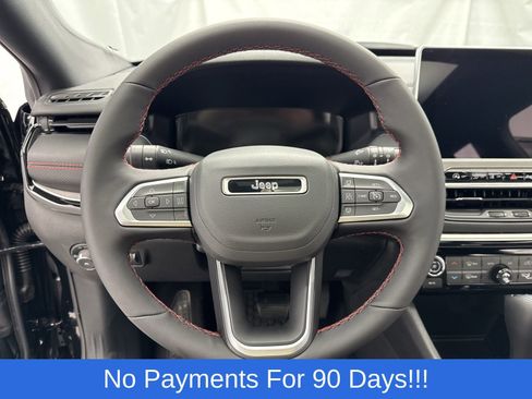 New 2026 Jeep Compass Trailhawk w/ Sun, Sound & Navigation Group AWD/4WD image 18