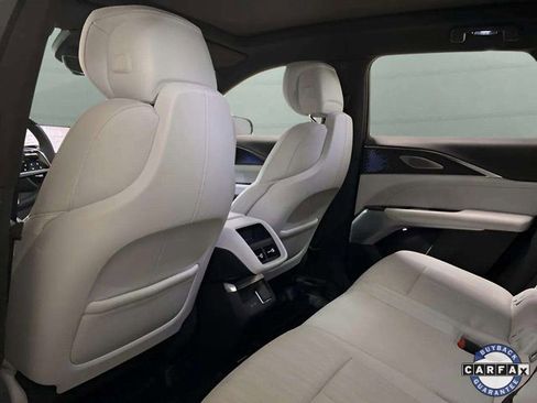 Used 2023 Cadillac Lyriq 2WD image 73