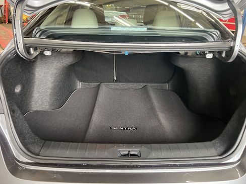 New 2026 Nissan Sentra SL w/ Floor Mat Package FWD image 32